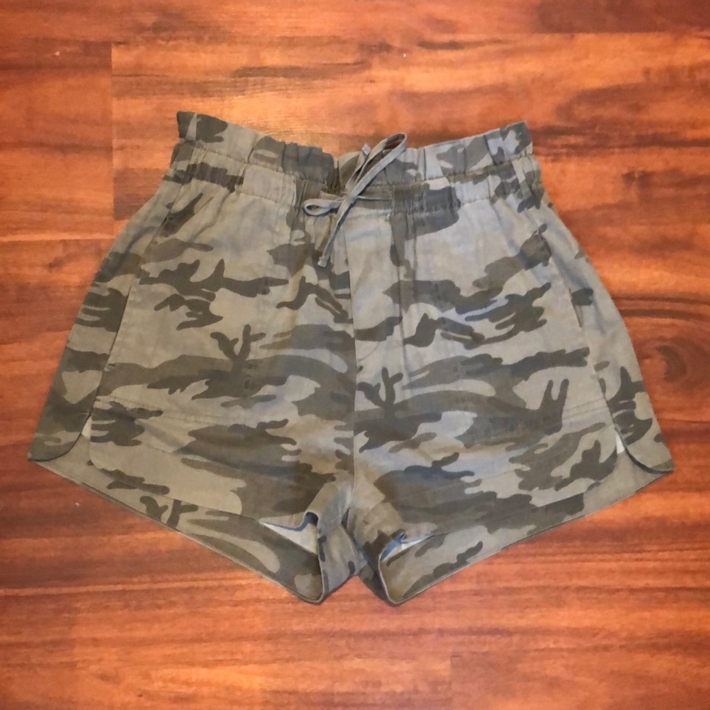 Camo paper bag shorts from Vici